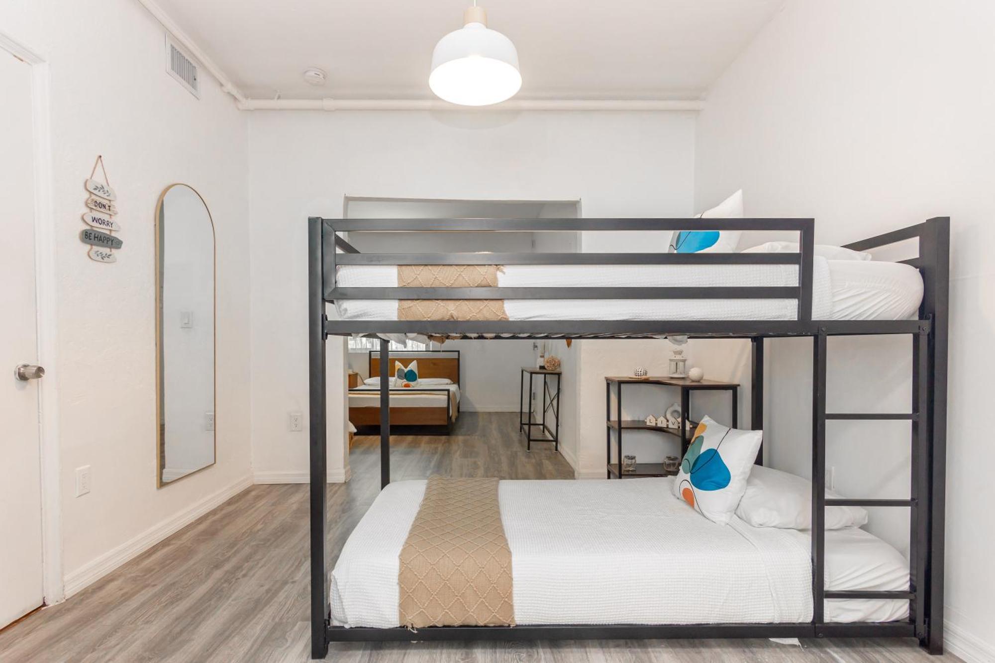 West Deco Aparthotel Miami Beach Bilik gambar